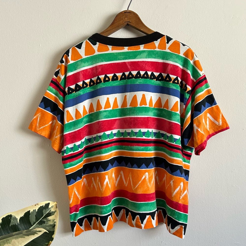 Vintage Benetton Tribal Print Tee - Picture 4 of 9